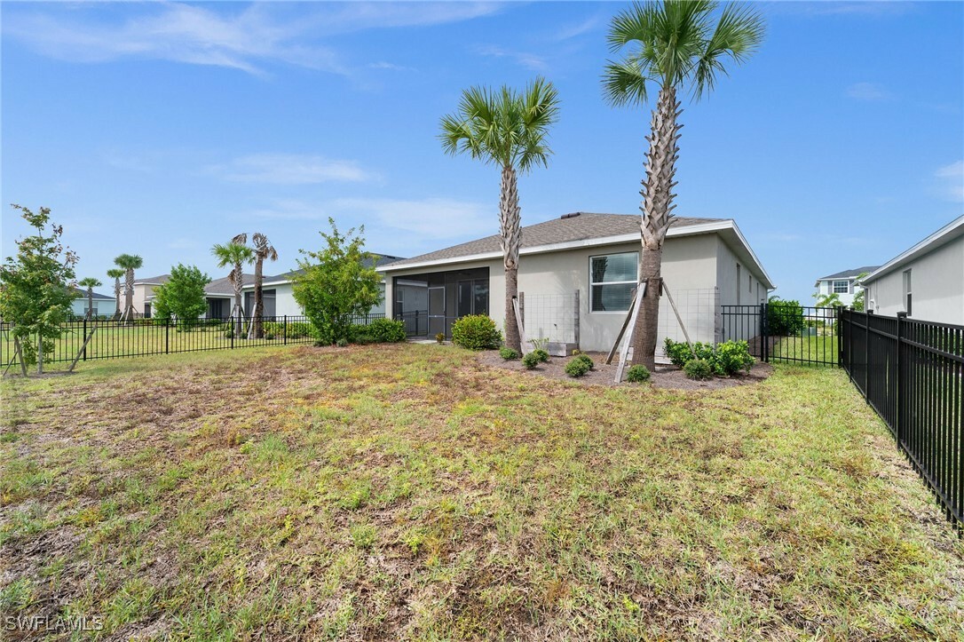 Property Photo:  17708 Fallen Branch Way  FL 33982 