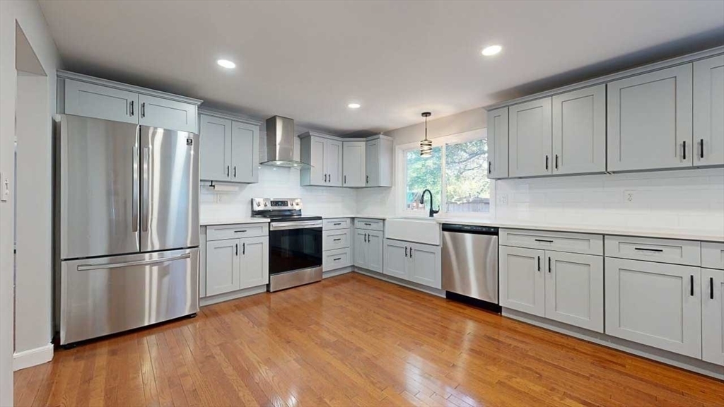 Property Photo:  1 Nevada St  MA 01602 