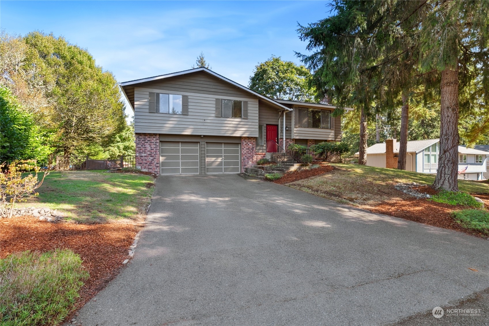 Property Photo: 3325 33rd Loop SE WA 98503