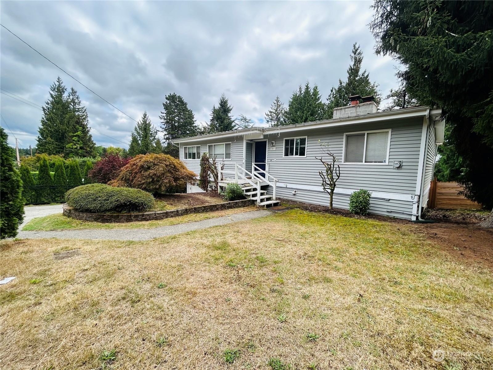 Property Photo:  10231 NE 24th Street  WA 98004 