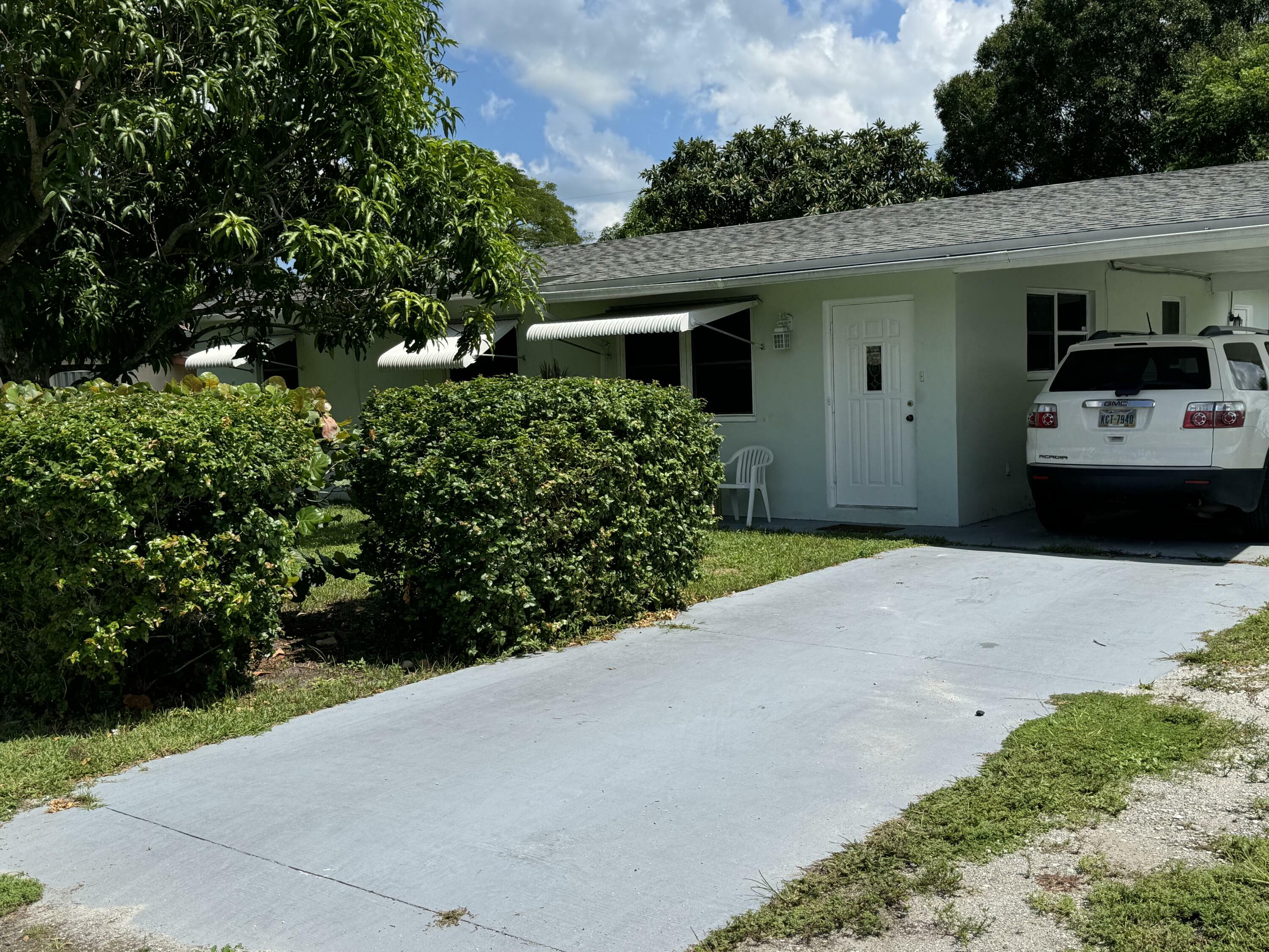 4520 38th Court  Vero Beach FL 32967 photo