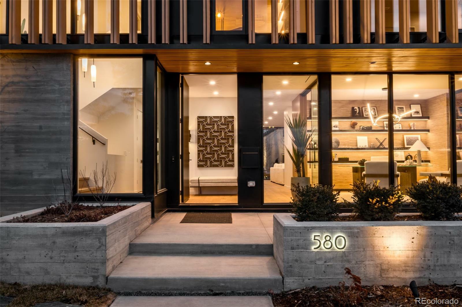 Property Photo: 580 S Franklin Street CO 80209
