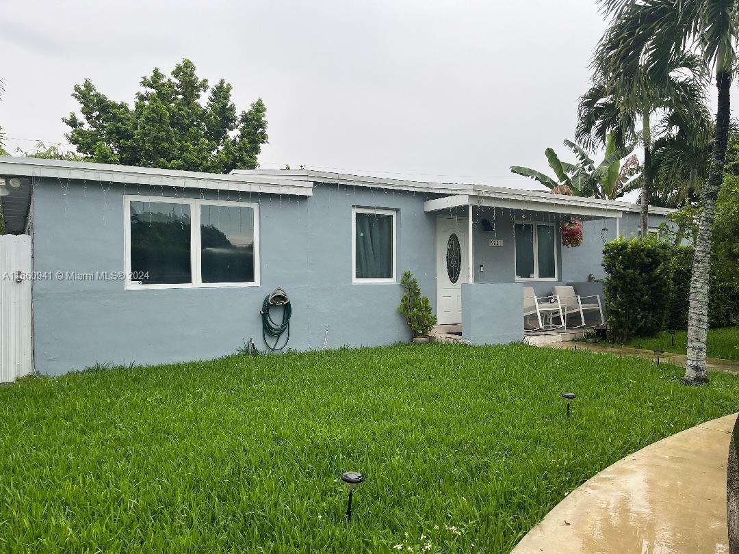 9801 SW 54th St  Miami FL 33165 photo