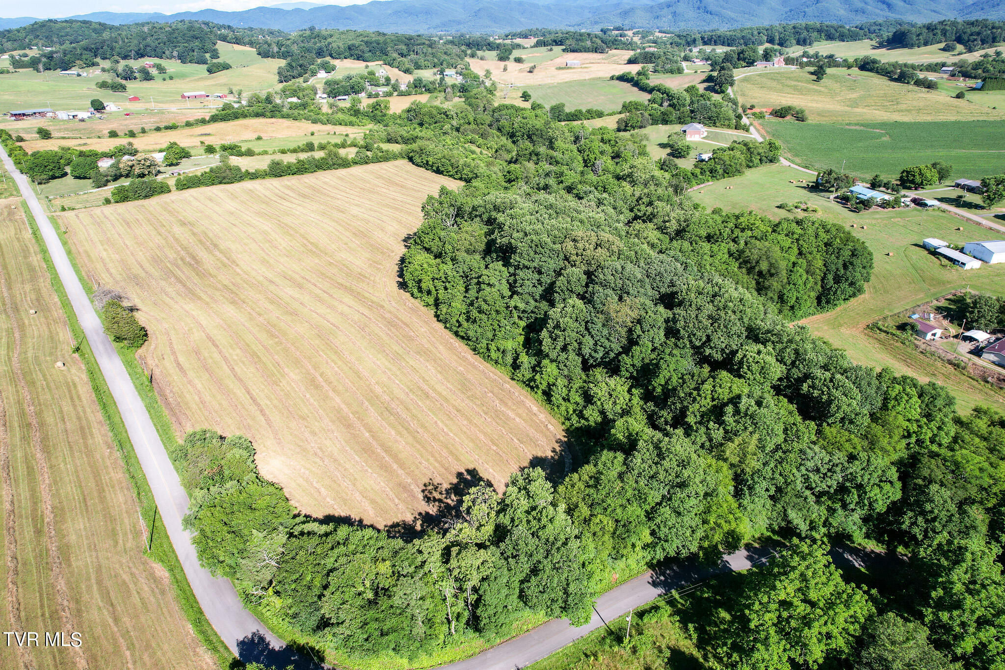 Property Photo:  17.52 Ac Lester Snapp Road  TN 37681 