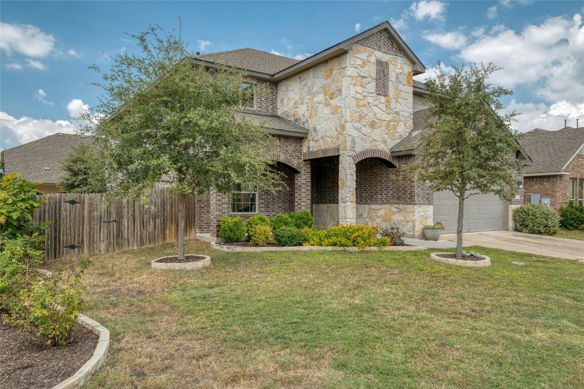 Property Photo:  11200 Bruneau Trail  TX 78754 