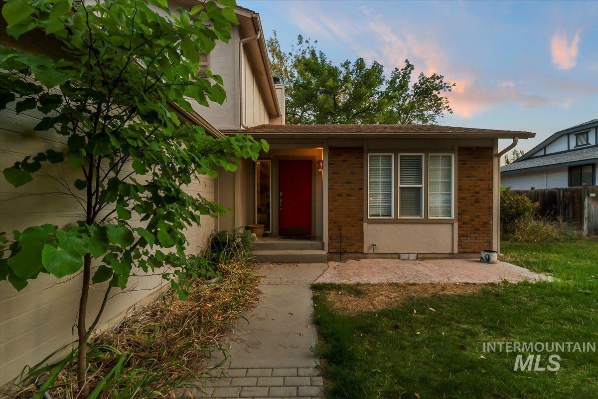 Property Photo:  12020 W Bowmont St  ID 83713-6603 