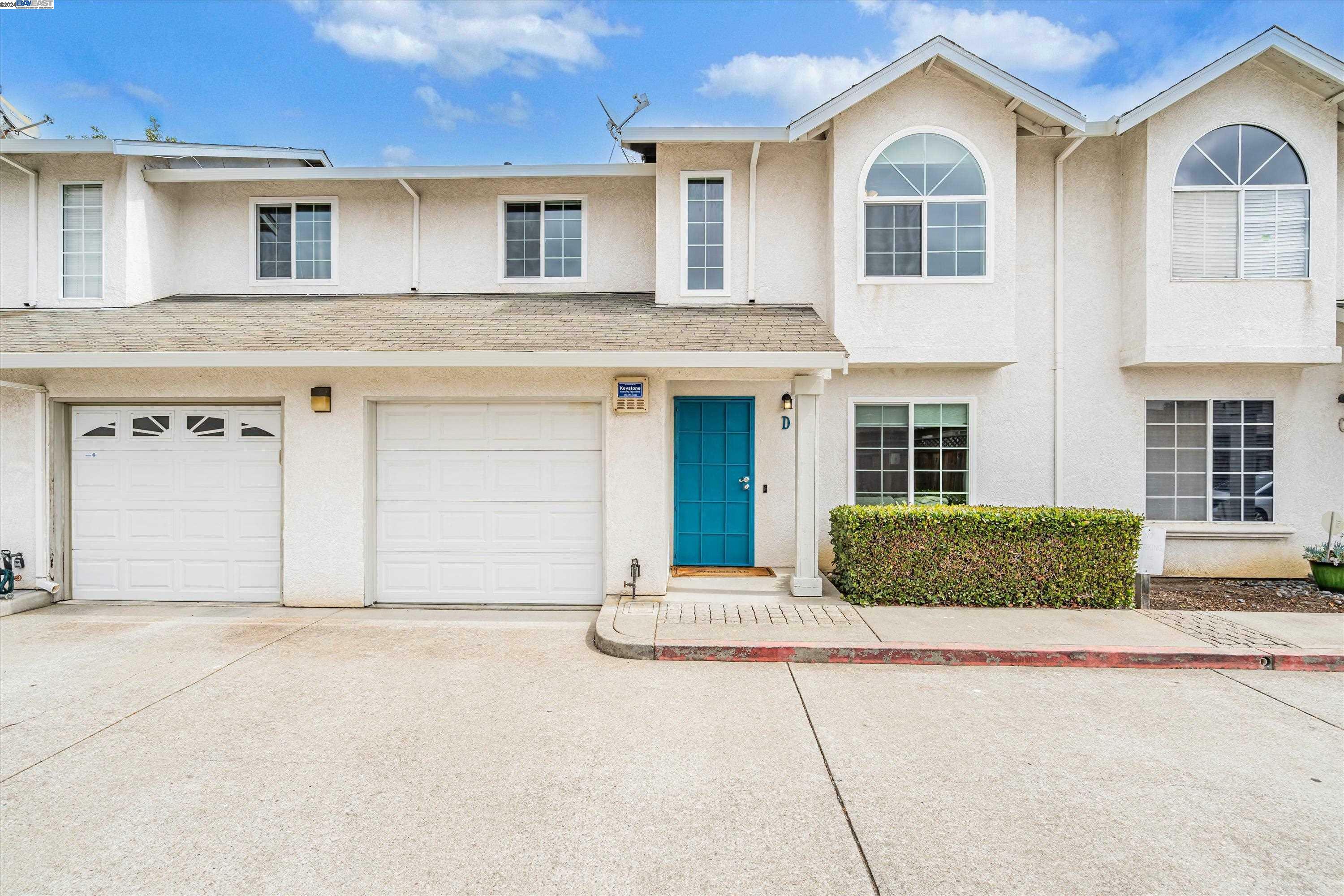 550 Blossom Way D4  Hayward CA 94541 photo