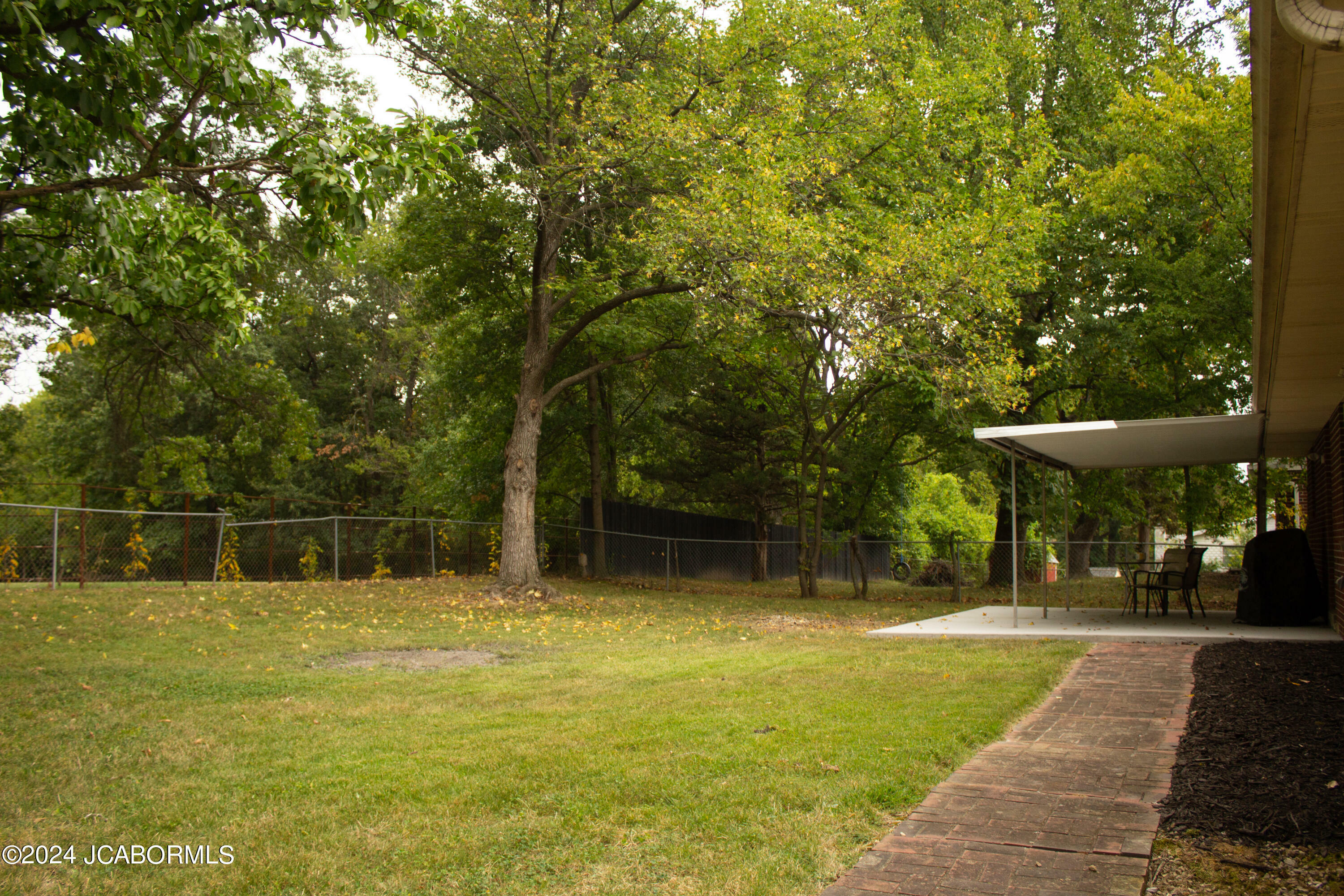 Property Photo:  303 Belair Drive  MO 65109 