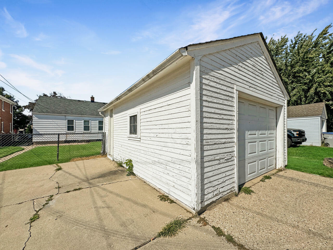 Property Photo:  3222 S 24th St  WI 53215 