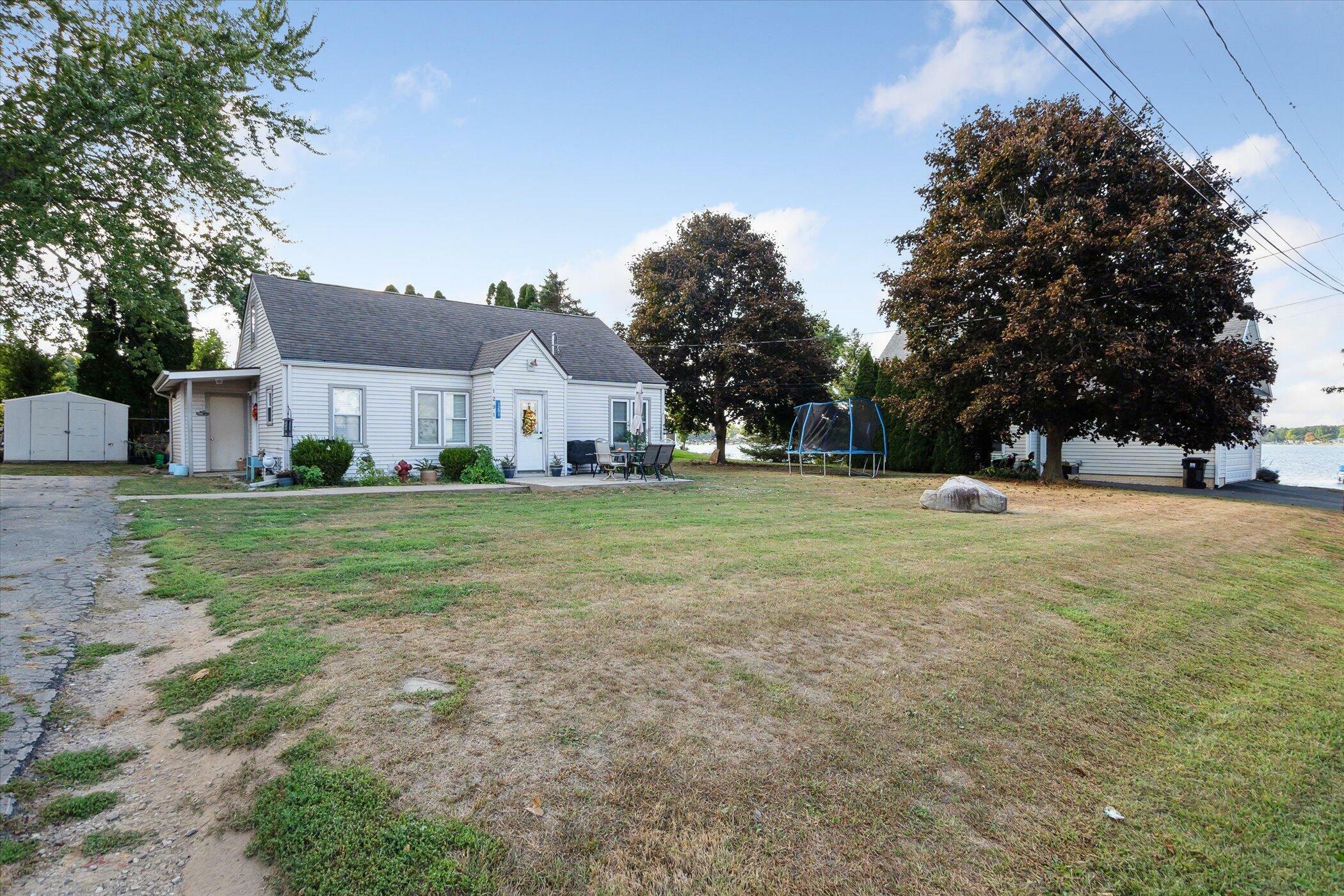 Property Photo:  1291 Main Street  MI 49253 