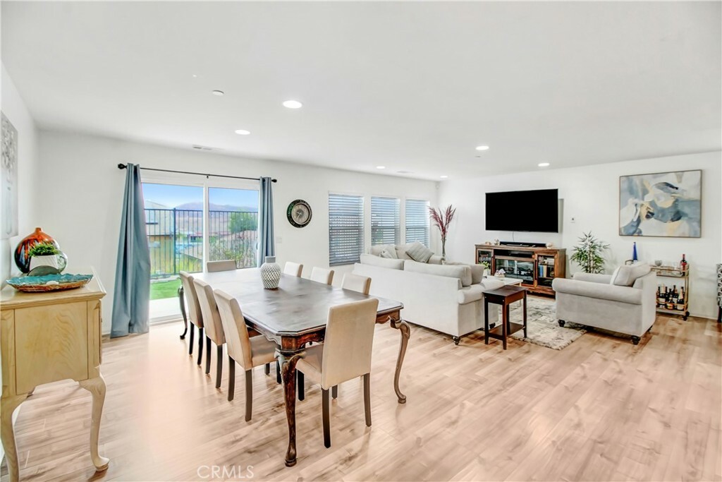 Property Photo:  4176 Cypress Circle  CA 92530 