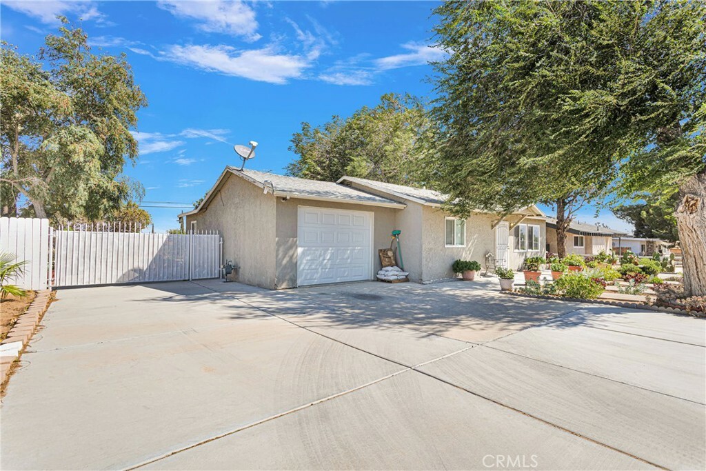 Property Photo:  16116 Cajon Street  CA 92345 