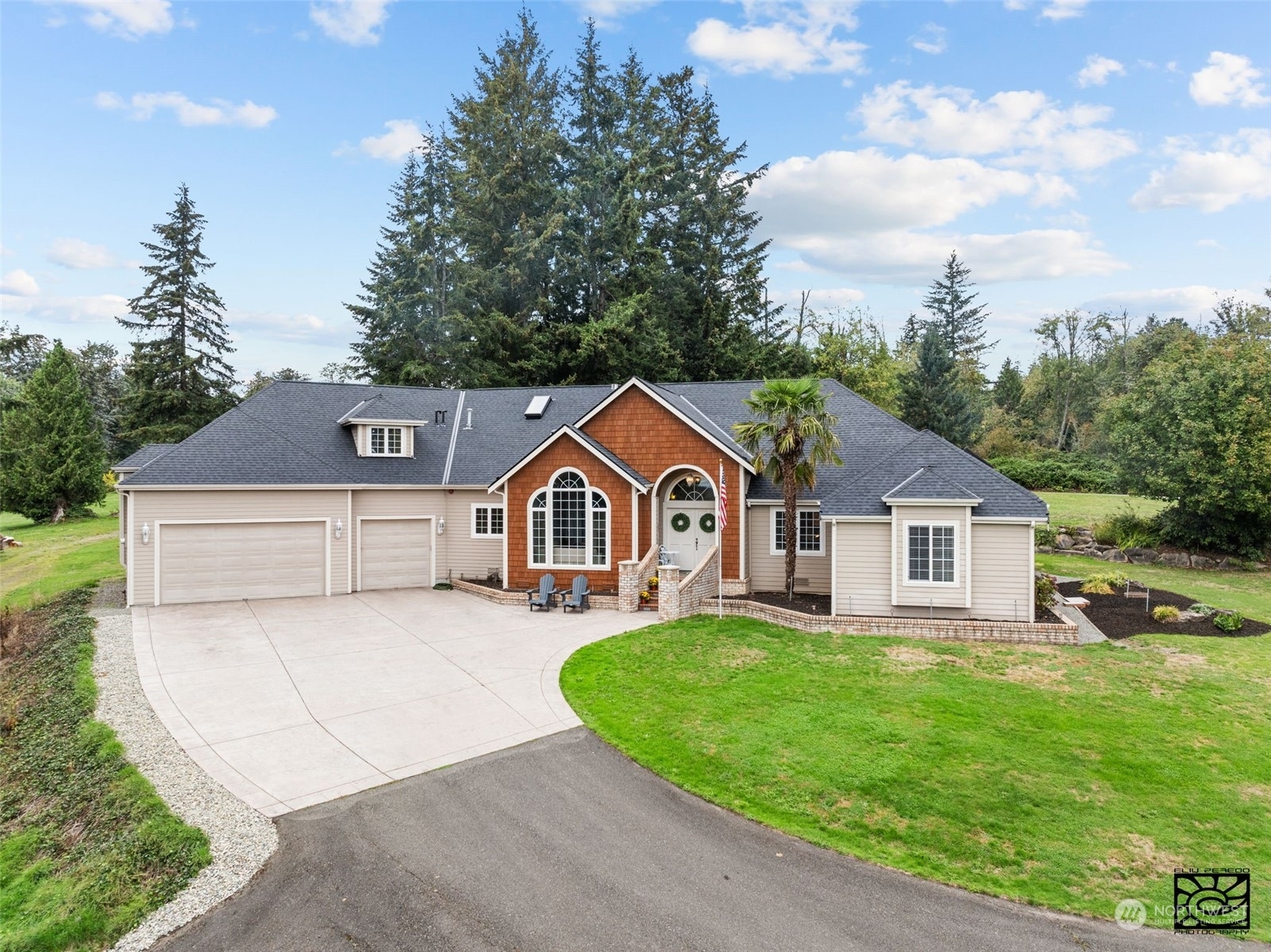 19025 250th Avenue SE  Maple Valley WA 98038 photo