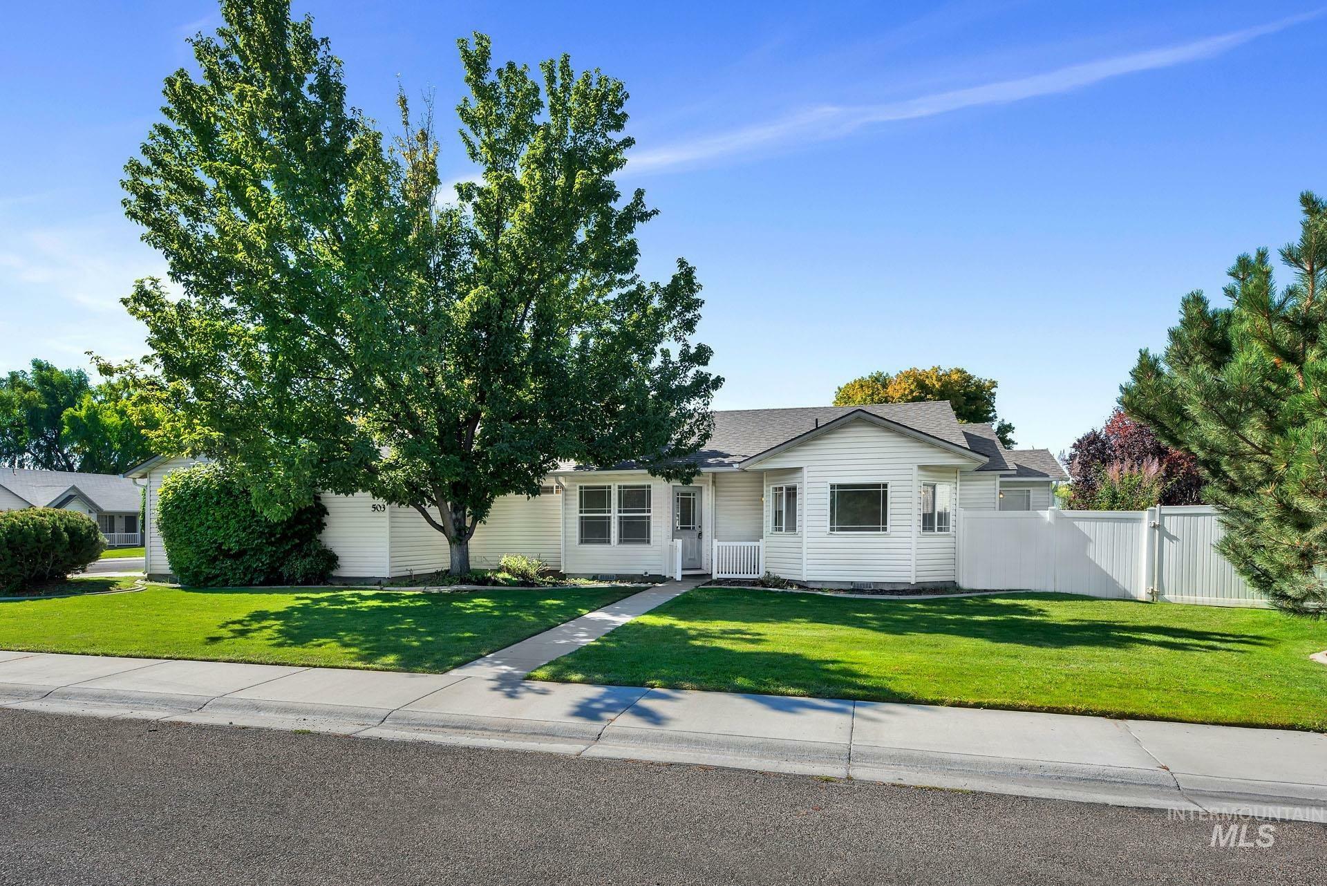 503 N Coppertree Dr  Nampa ID 83651 photo