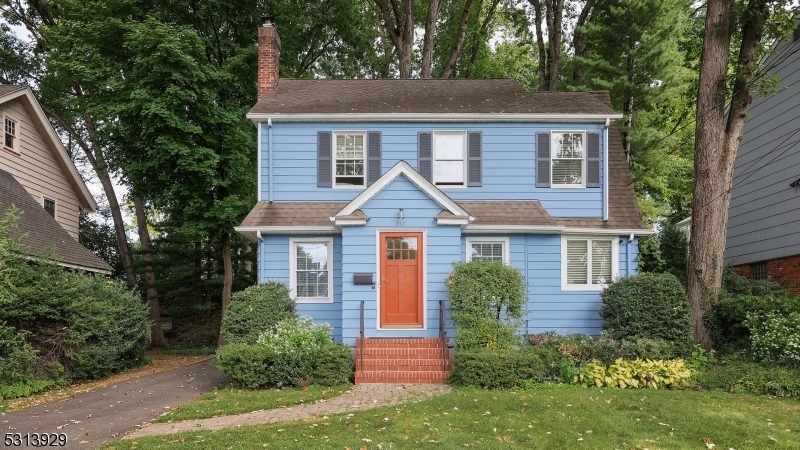 Property Photo:  312 N Chestnut St  NJ 07090 