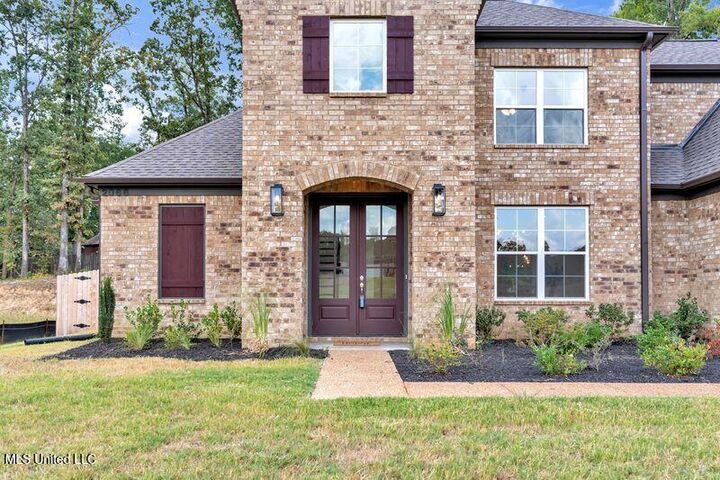 Property Photo:  2067 Belmarie Drive  MS 38672 