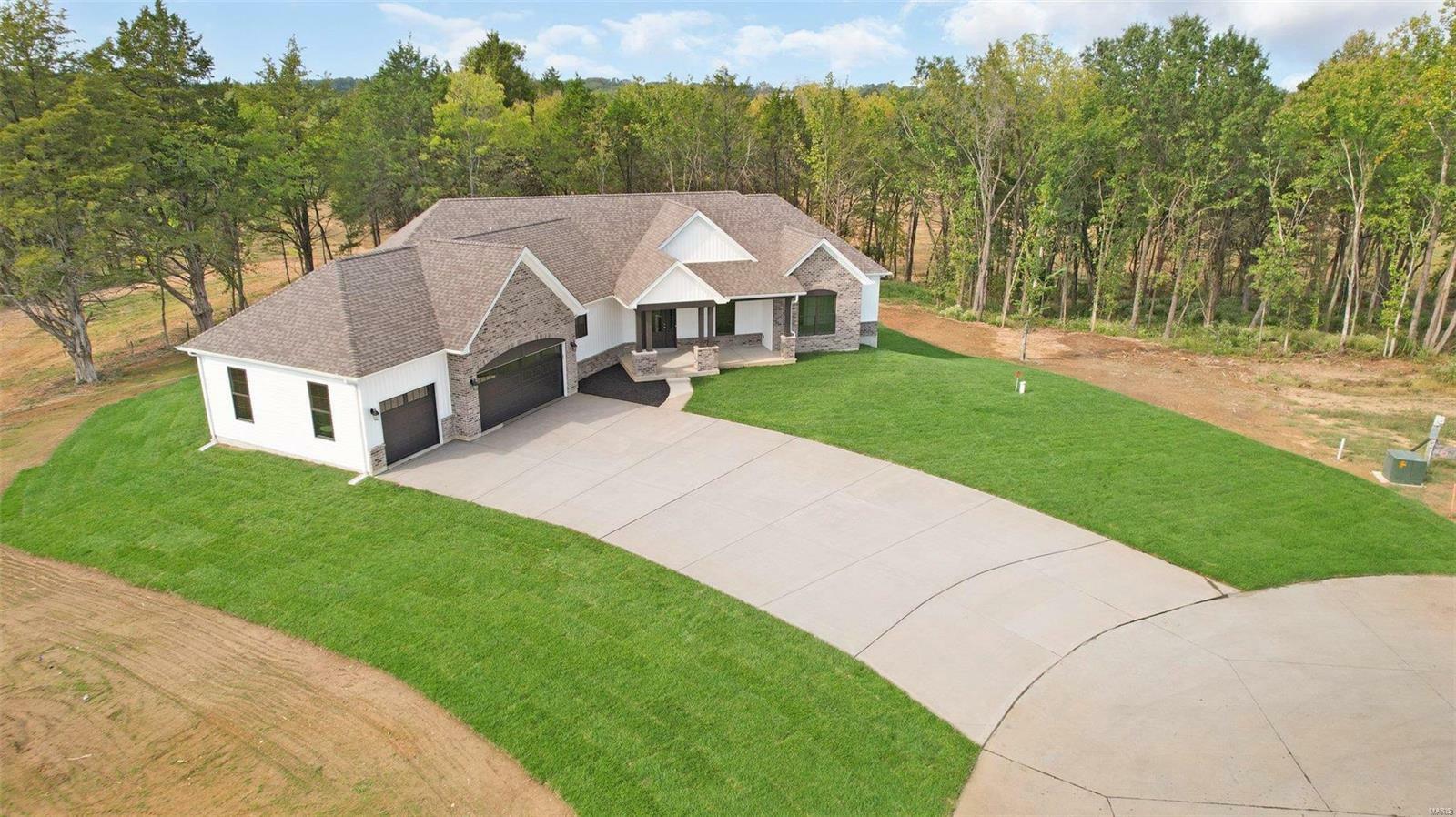 Property Photo:  5 Schaper Farms Court (Lot 6)  MO 63348 