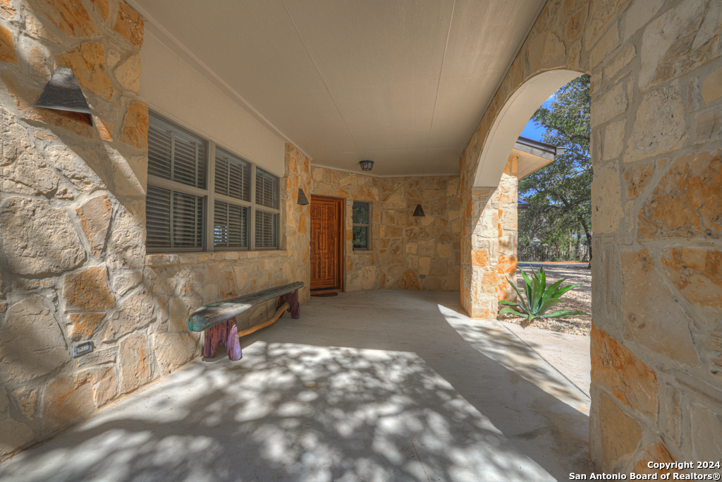 Property Photo:  2840 Paso Del Robles  TX 78666 