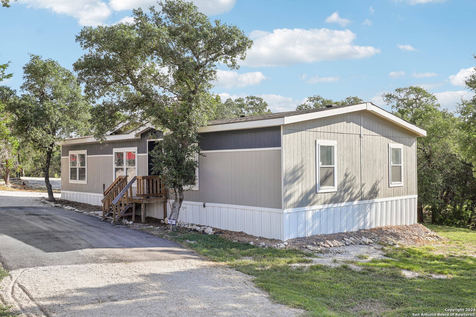 Property Photo:  773 Las Hadas  TX 78070 