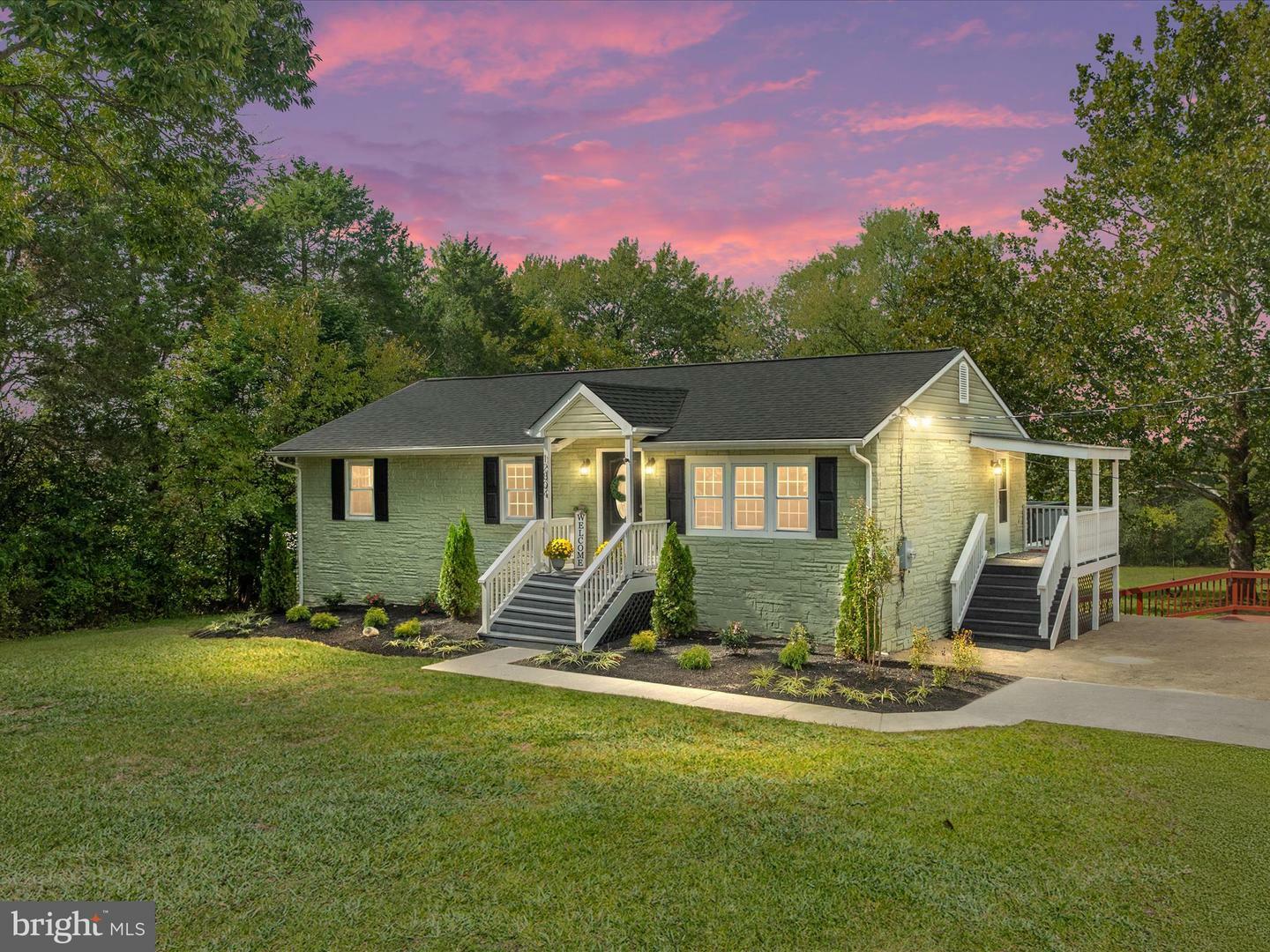 Property Photo:  12804 Marsteller Drive  VA 20181 