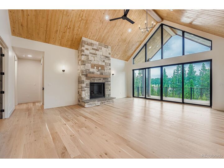 Property Photo: 1086 Wildberry Ln CO 80478