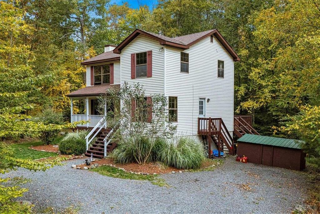 Property Photo:  172 Magnolia Drive  PA 18424 