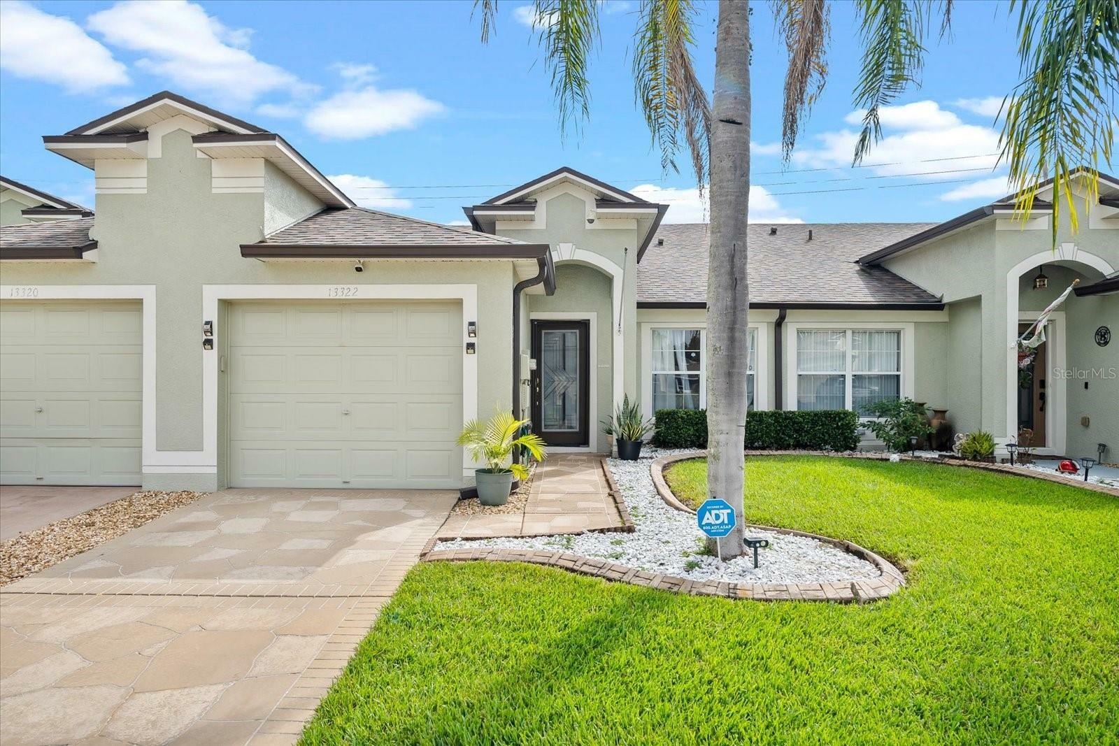 Property Photo:  13322 Ashbark Court  FL 33579 