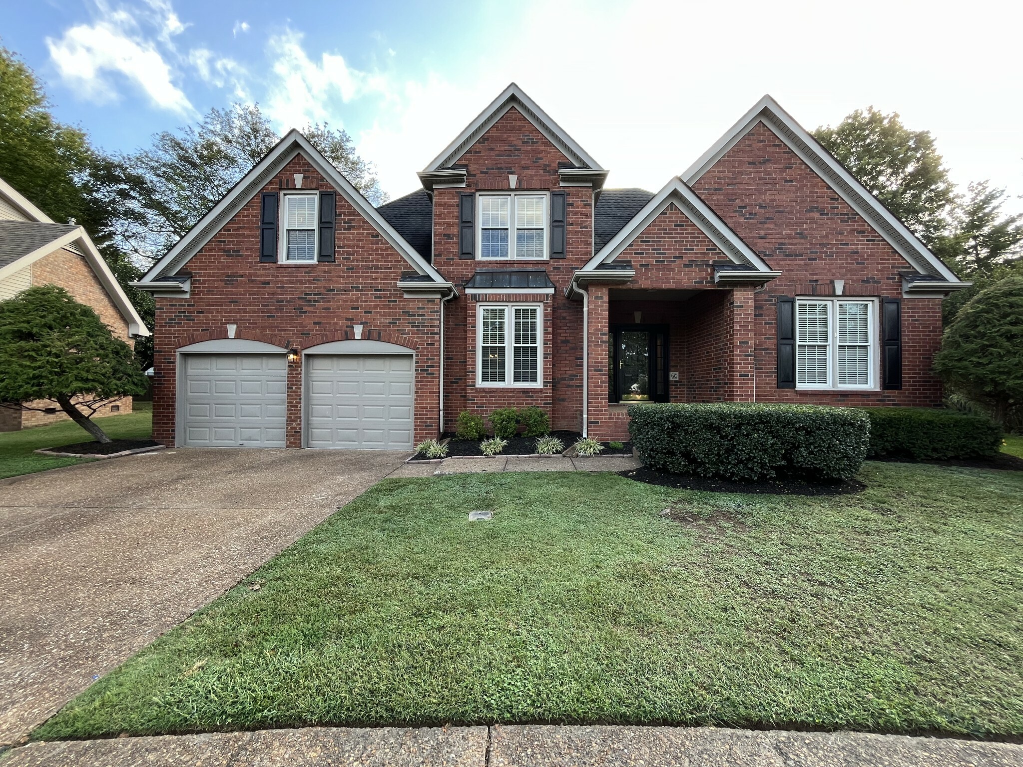 Property Photo:  2357 Wimbledon Cir  TN 37069 