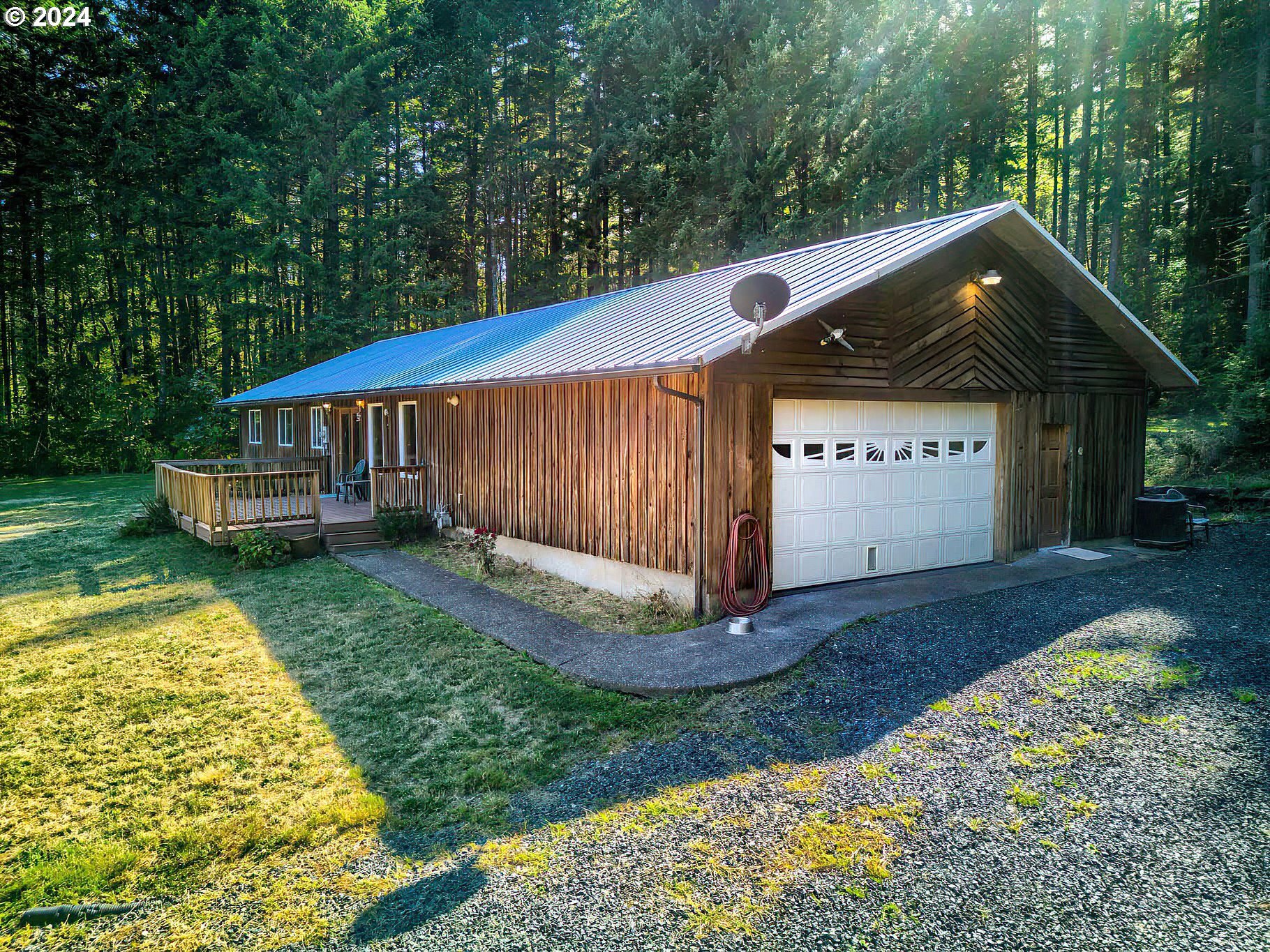 Property Photo: 42 Fellers Rd WA 98610