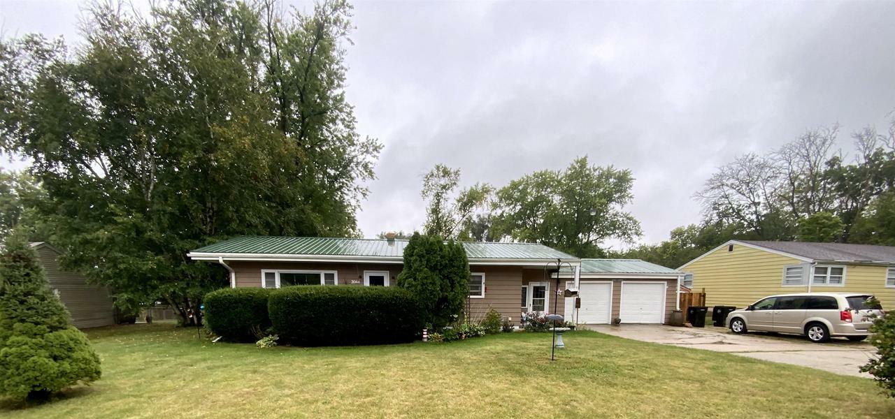 Property Photo:  2044 Vernon Avenue  WI 53511 