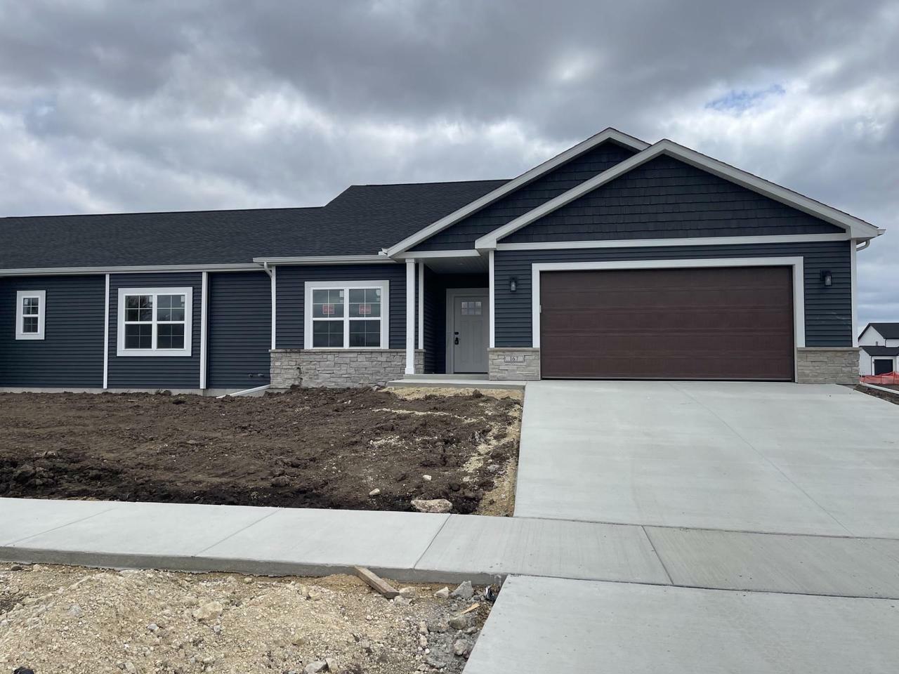 Property Photo: 167 East Ash Lane WI 53563
