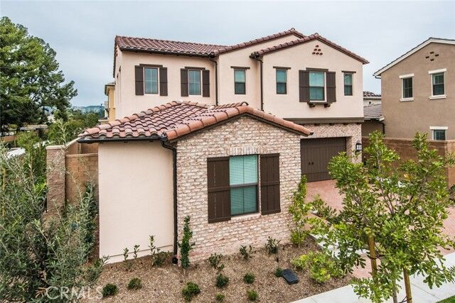 Property Photo: 103 Hargrove CA 92620