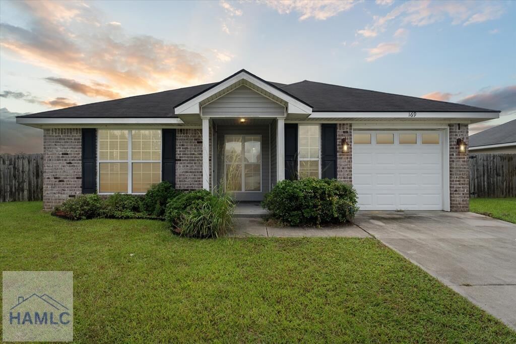 Property Photo:  169 Oak Harvest Ridge  GA 31320 