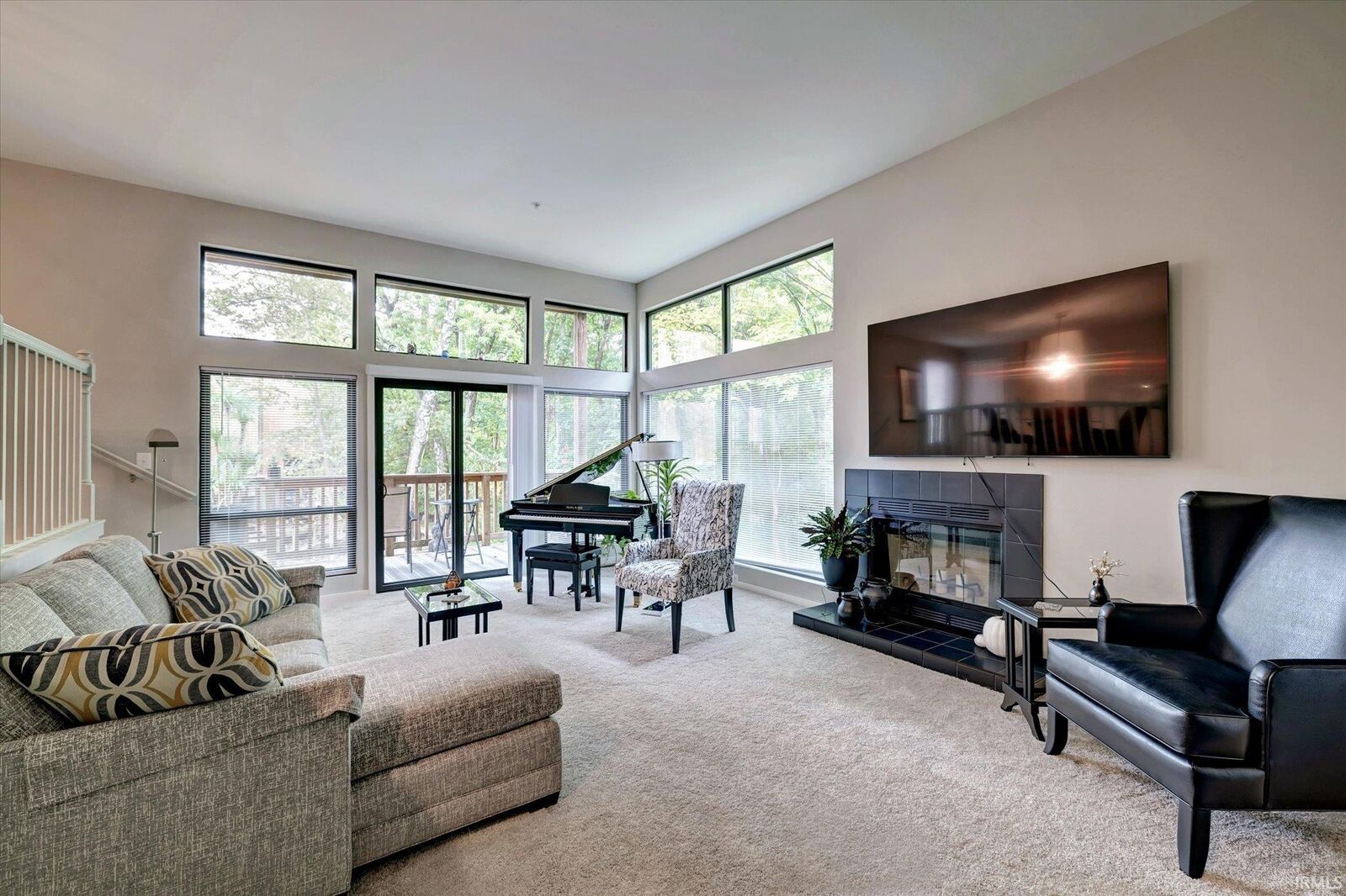 Property Photo: 9469 S Pointe Lasalles Drive IN 47401