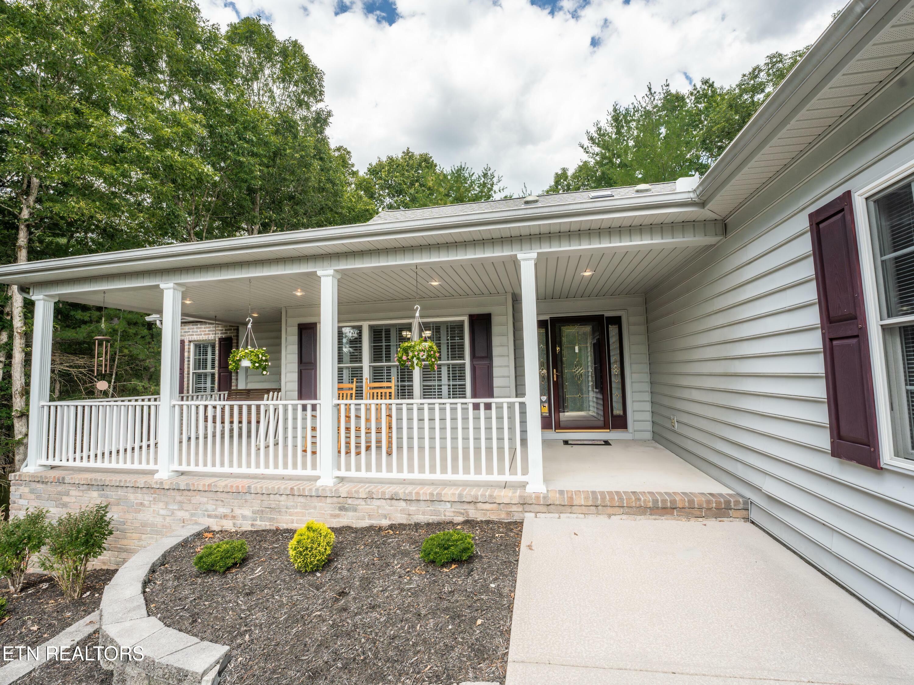 Property Photo:  38 Renwick Drive  TN 38558 