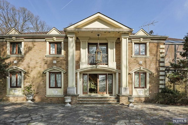 Property Photo:  12 East Saddle River Road  NJ 07458 