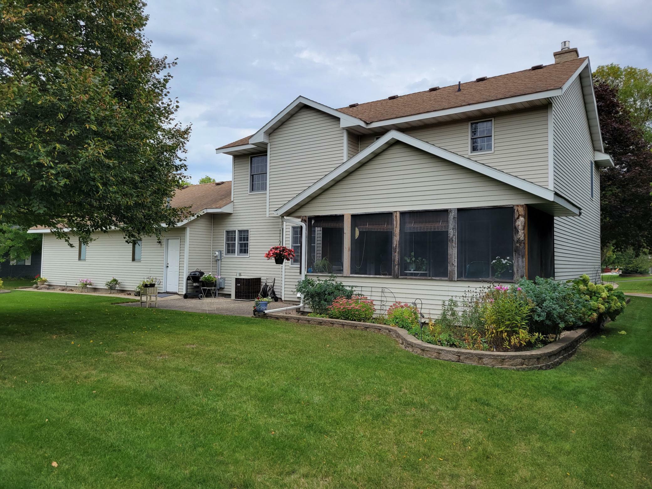 Property Photo:  2547 Colony Circle  MN 56303 