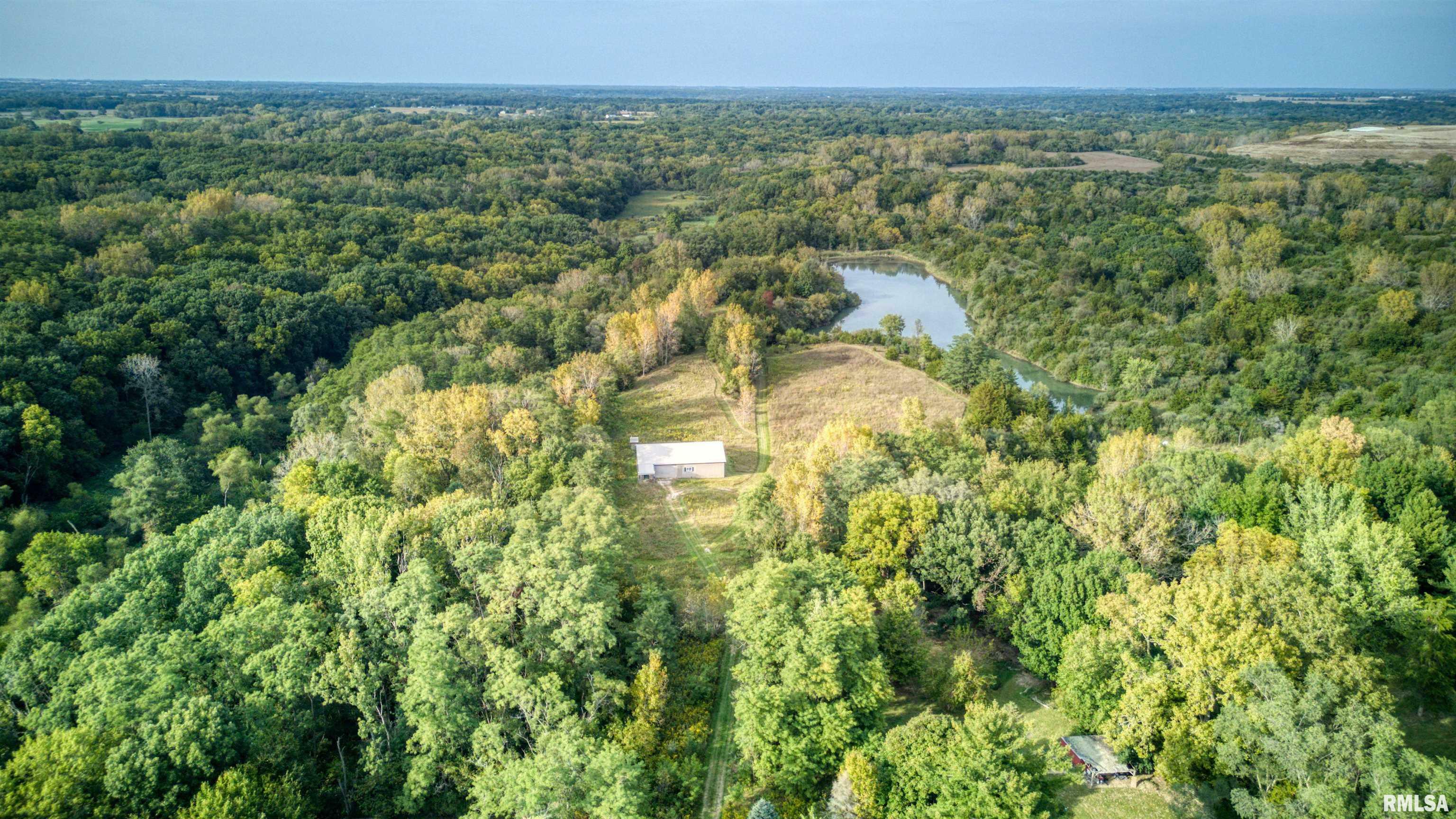 Property Photo:  13823 W Cottonwood Road  IL 61536 