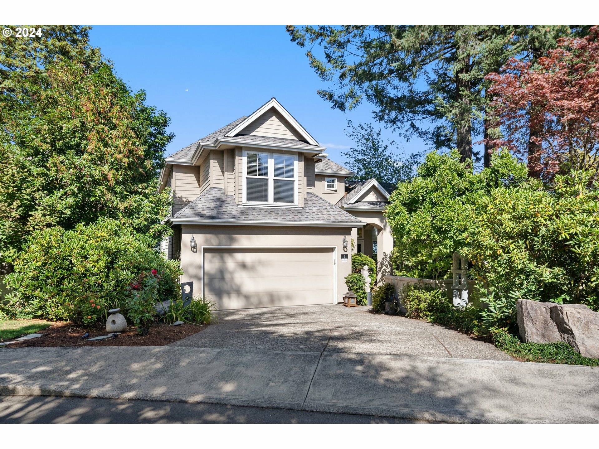 Property Photo: 8 Morningview Cir OR 97035