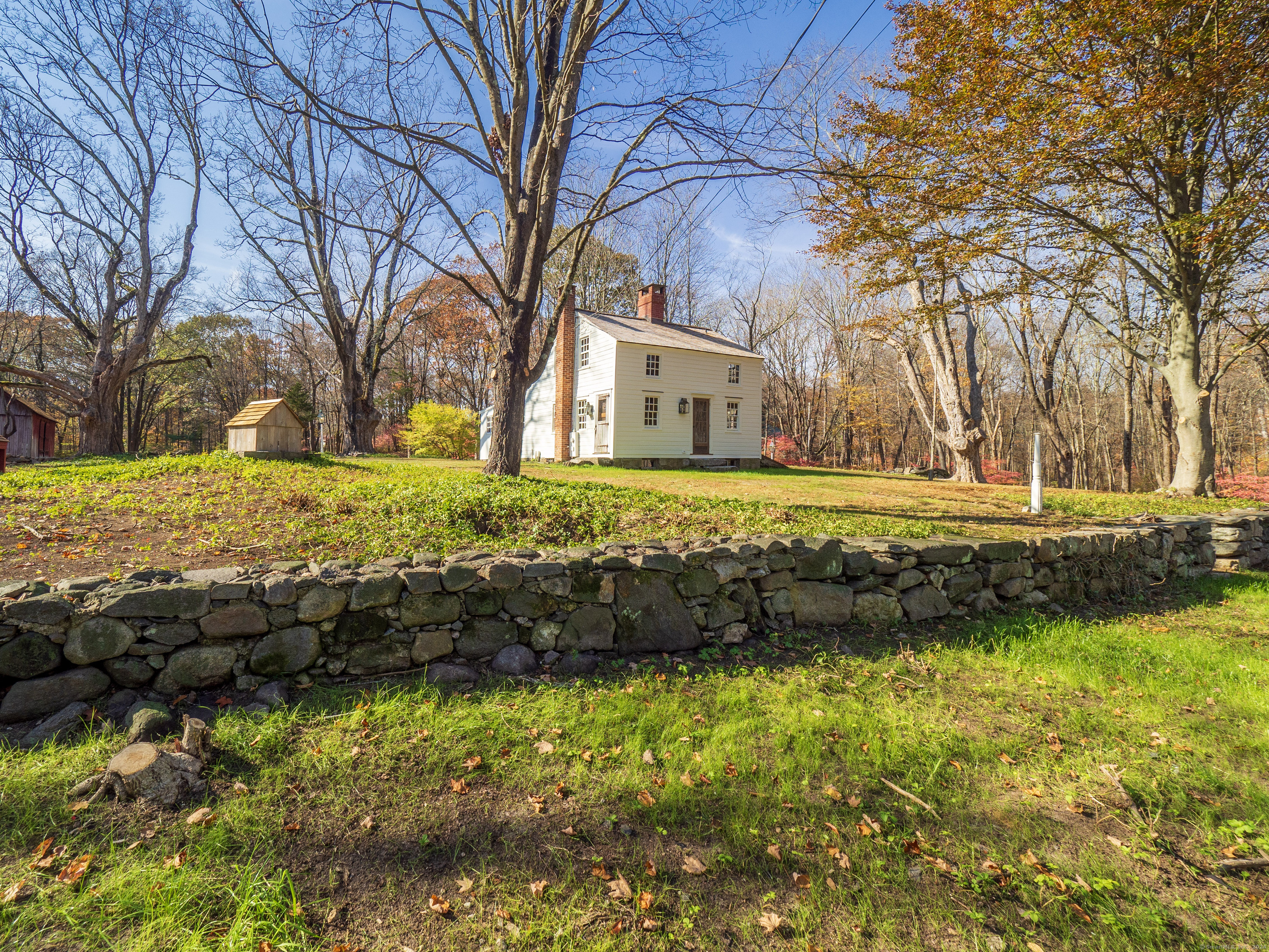 Property Photo:  155 Whipstick Road  CT 06897 