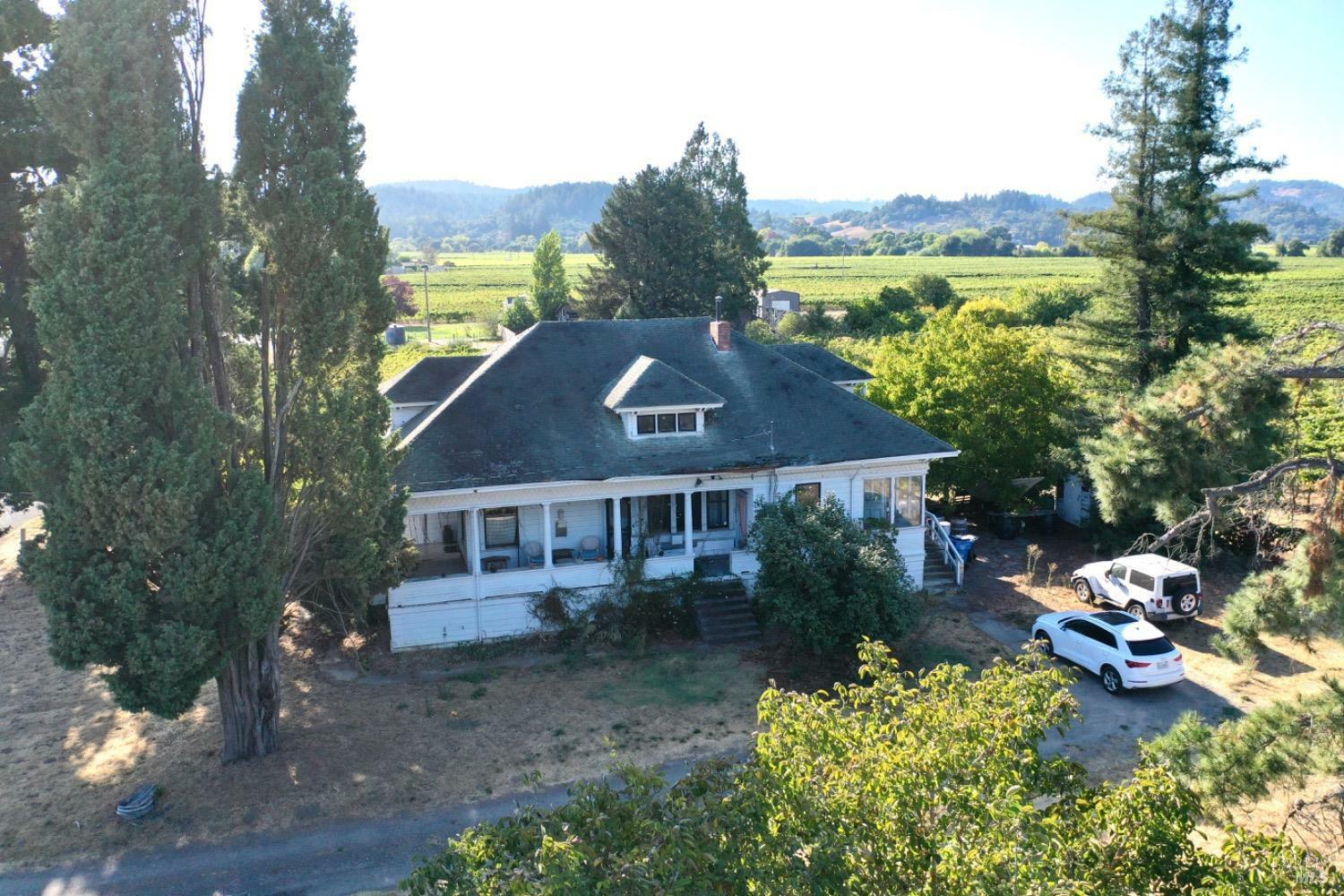 Property Photo:  1 Foreman Lane  CA 95448 