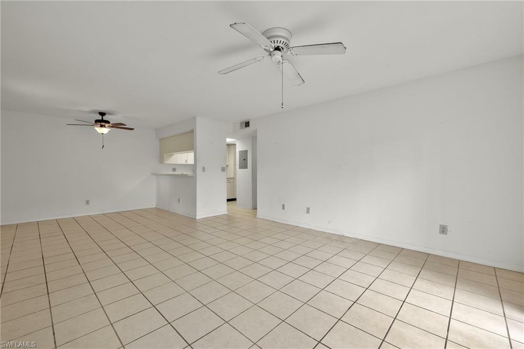 Property Photo:  13211 Whitehaven Ln 1504  FL 33966 