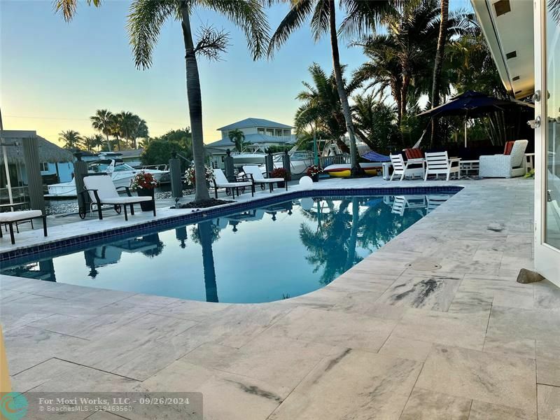 Property Photo:  380 SE 12th Ave  FL 33060 