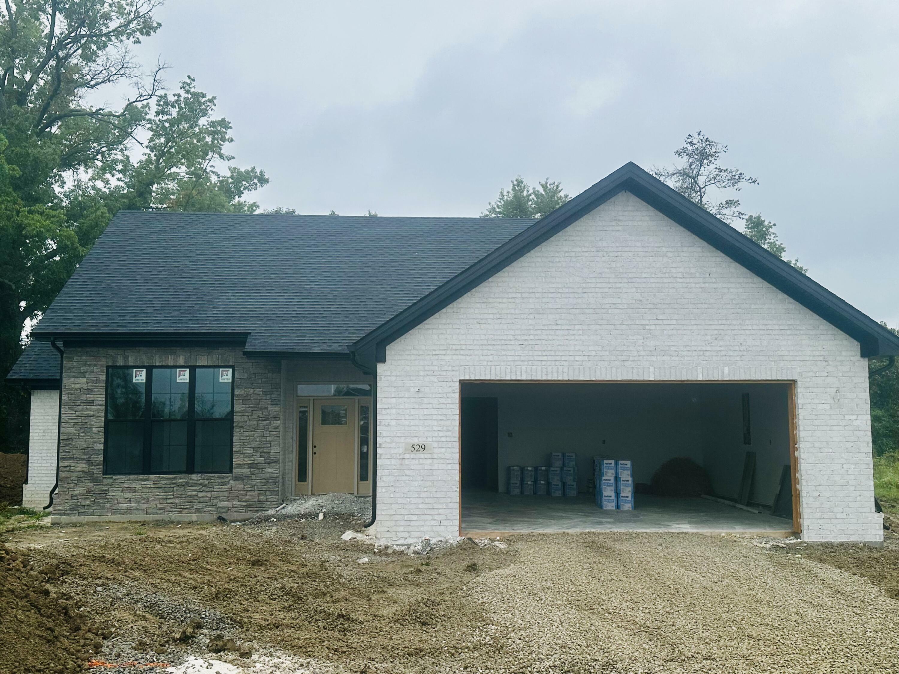 Property Photo: 529 Chickasaw Drive KY 40475