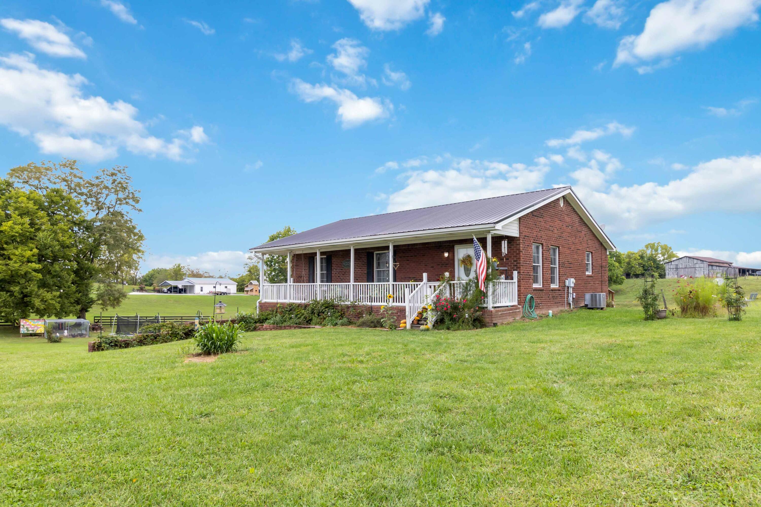 Property Photo:  1443 Richmond Rd Loop 1  KY 40444 