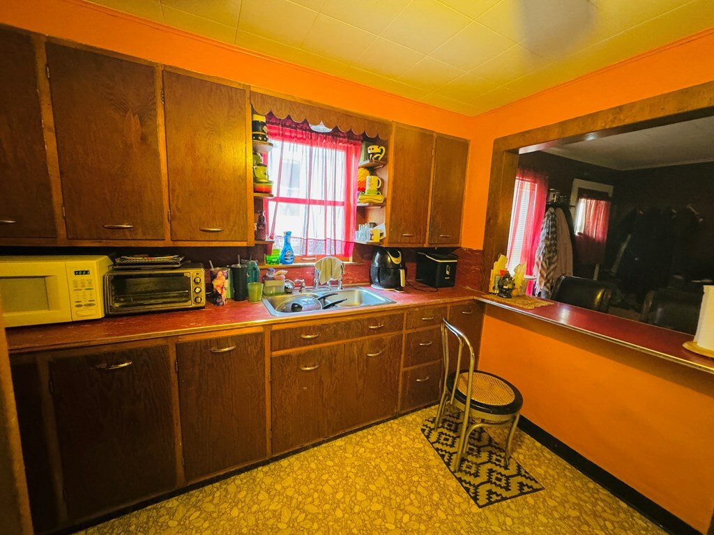 Property Photo:  560/558 Canton St  PA 16947 