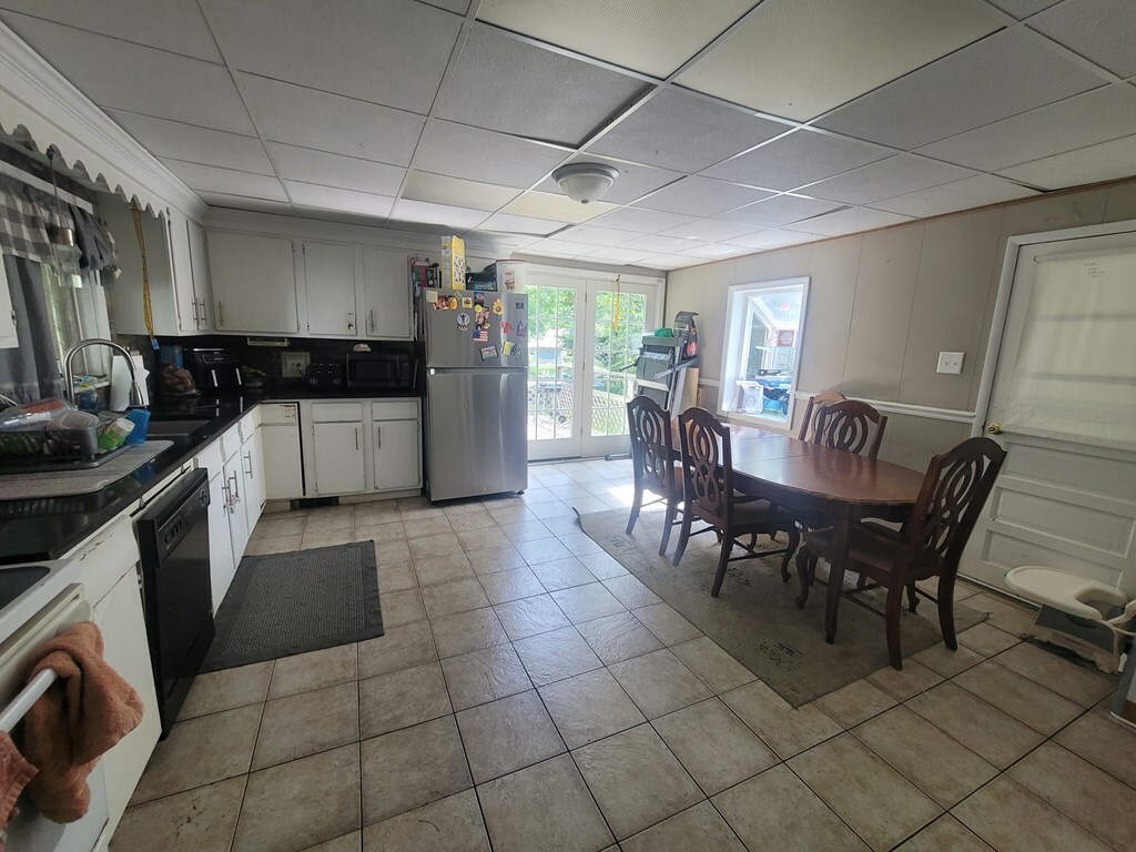 Property Photo:  512 Waverly St  NY 14892 