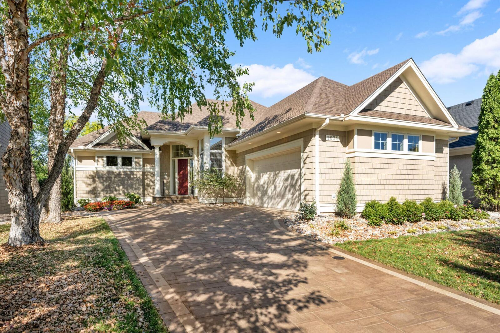 Property Photo: 1635 Waterford Court MN 55422