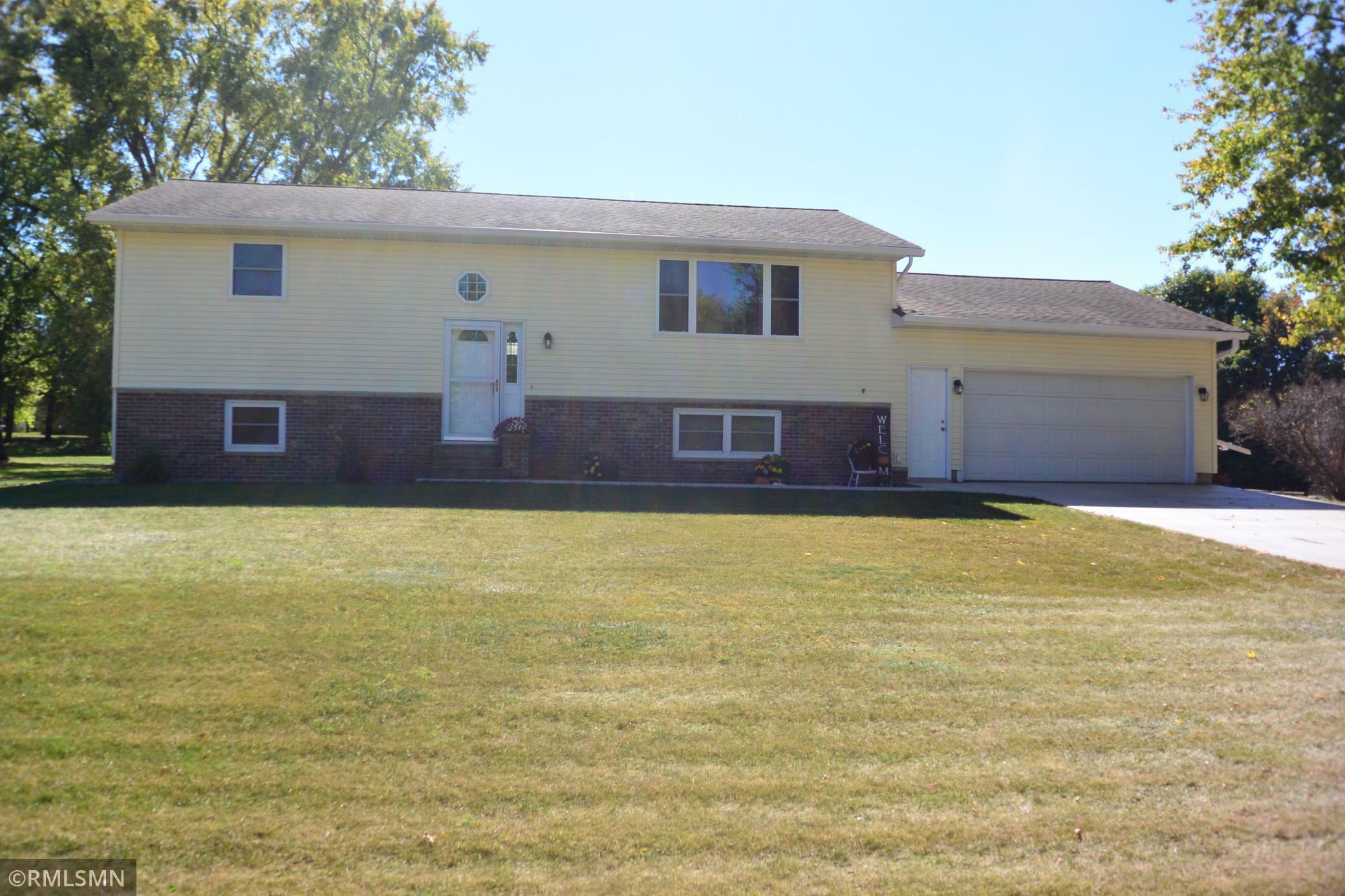 Property Photo:  610 5th Street E  MN 55336 