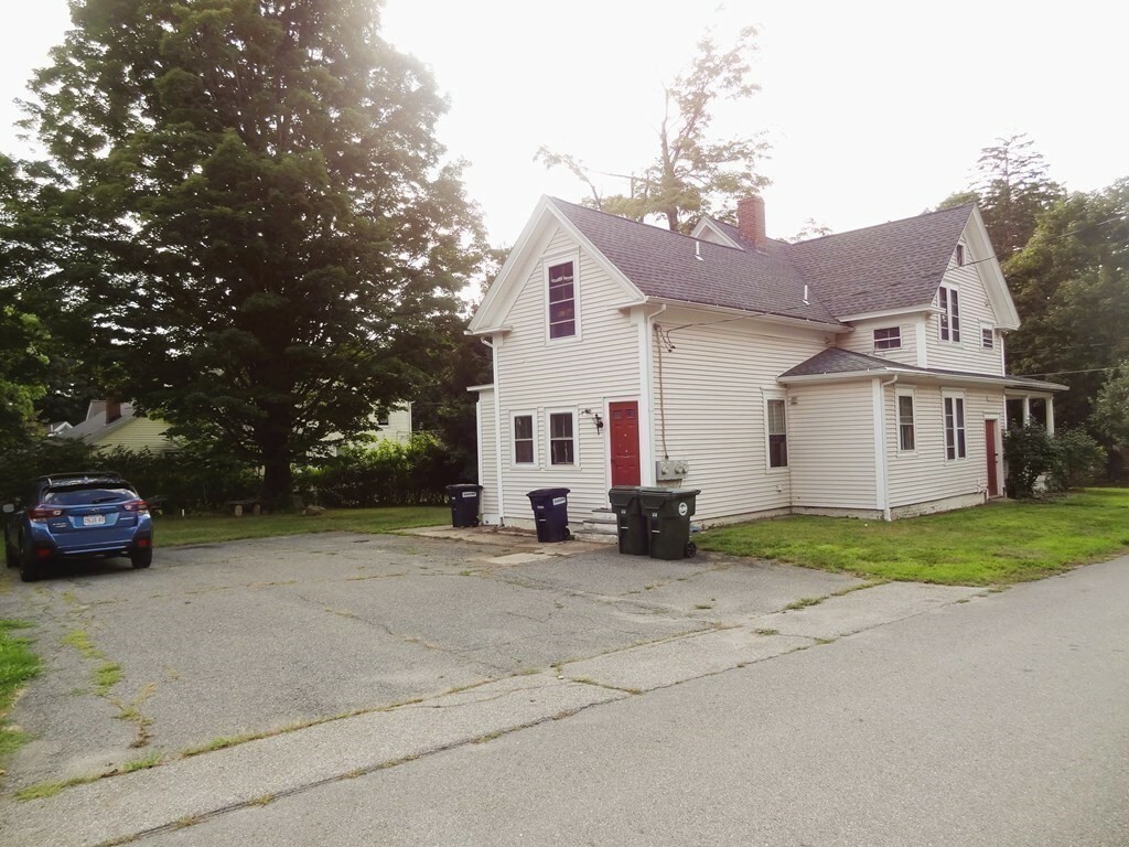 Property Photo:  48 Maple St. 2  MA 01520 